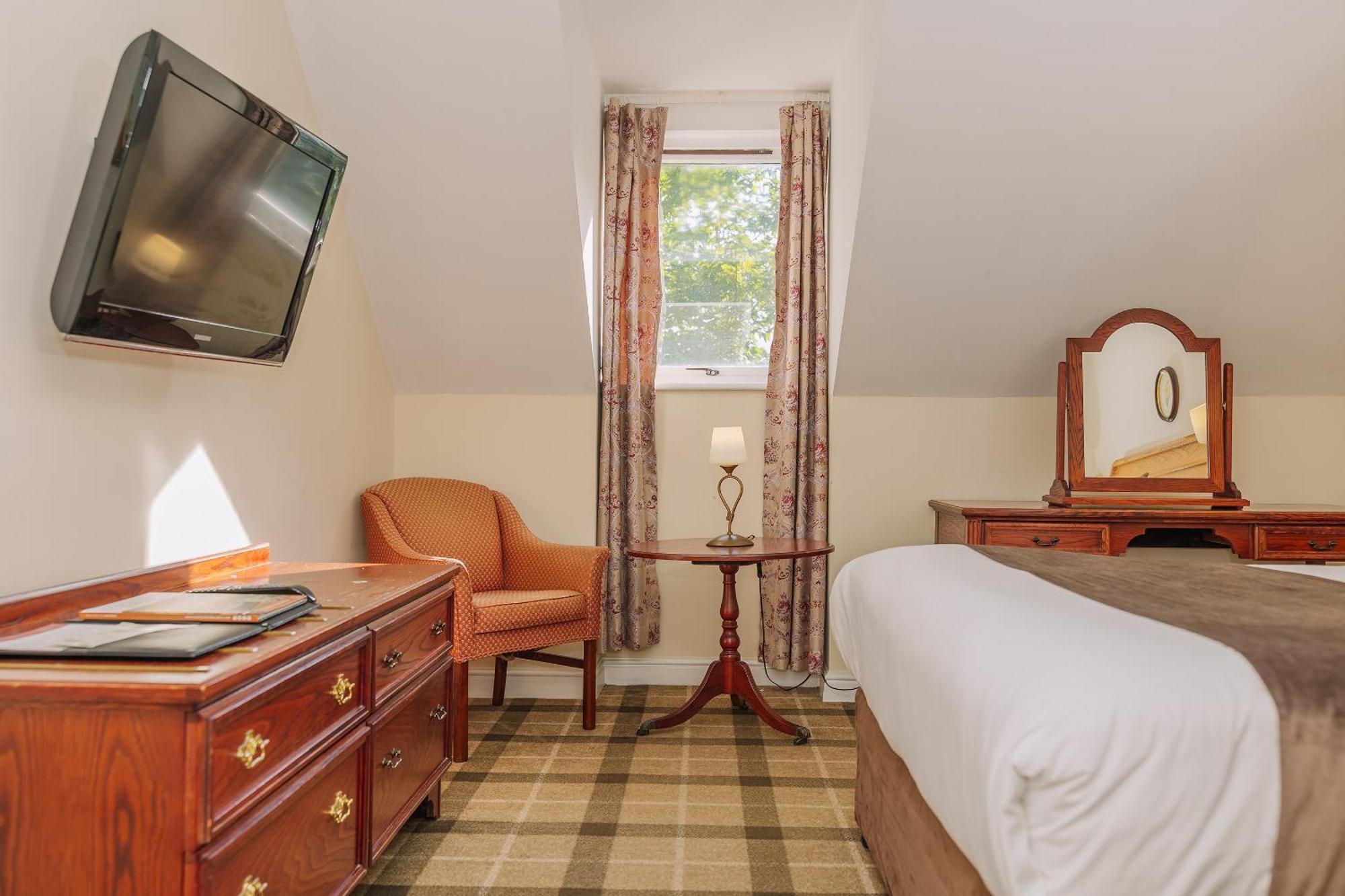 Hotel Muthu Belstead Brook 4*
